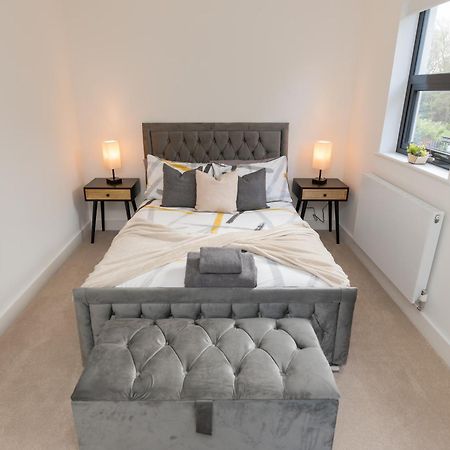 The Broad Oaks Villa Solihull Luaran gambar