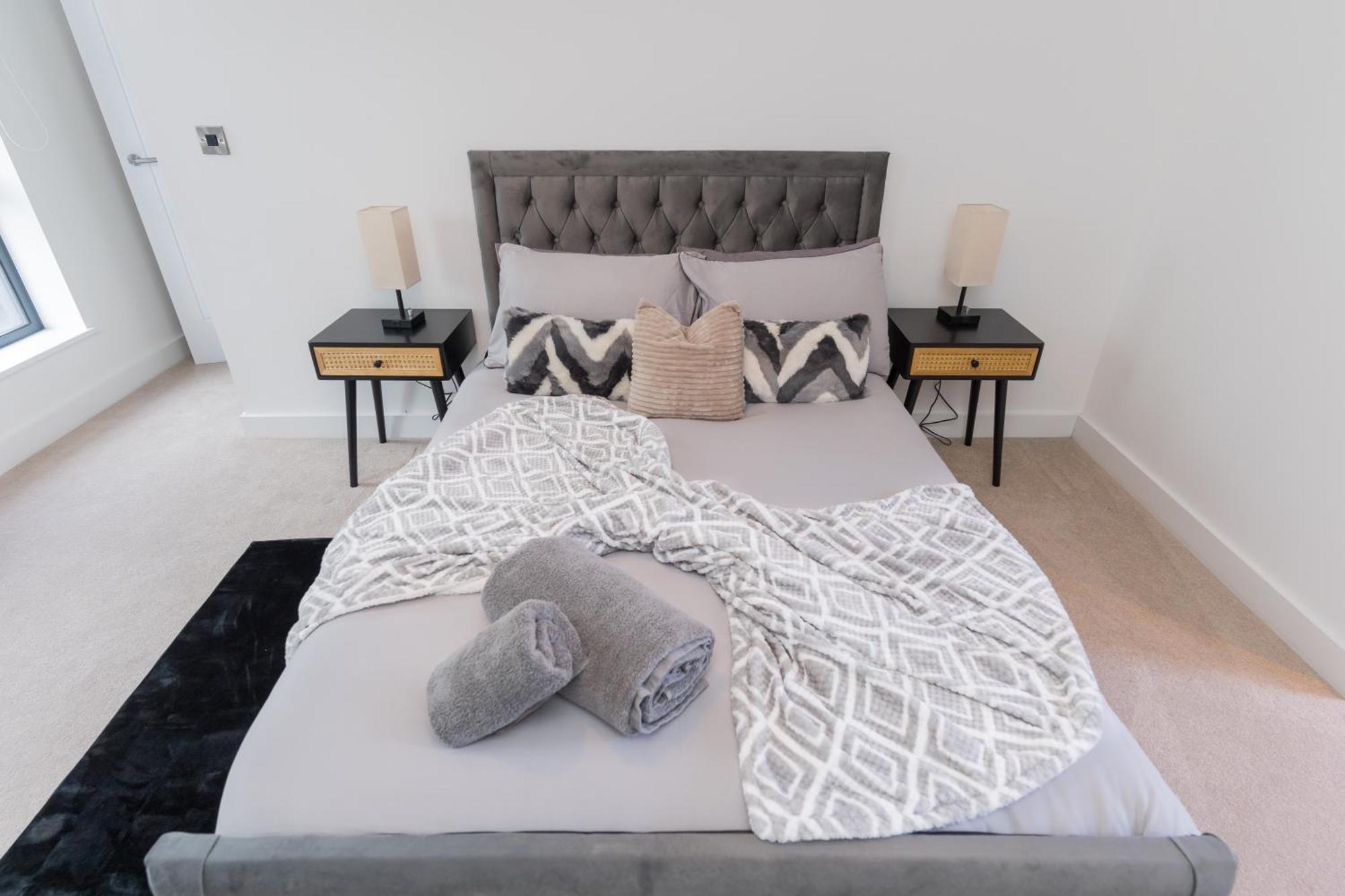 The Broad Oaks Villa Solihull Luaran gambar